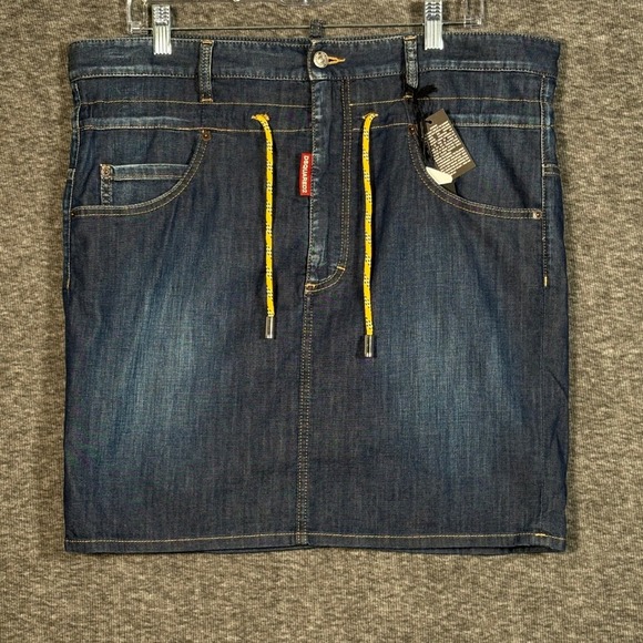 DSQUARED2 Dresses & Skirts - DSQUARED2 Denim Mini Skirt Women's Size 42 US 6 Dark Wash